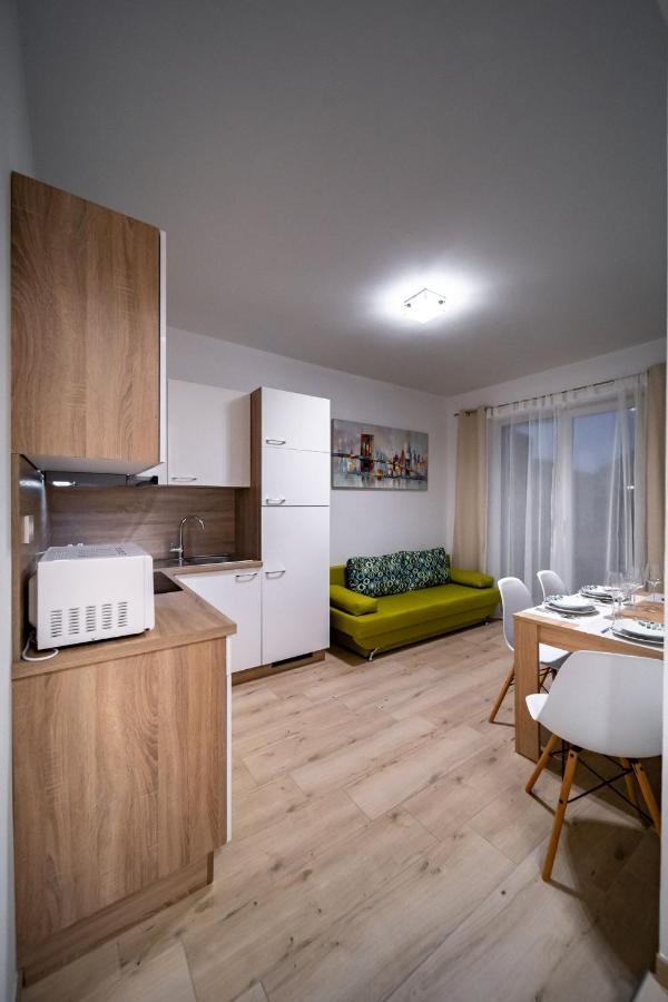 Apartments Arbis Lopar Eksteriør bilde