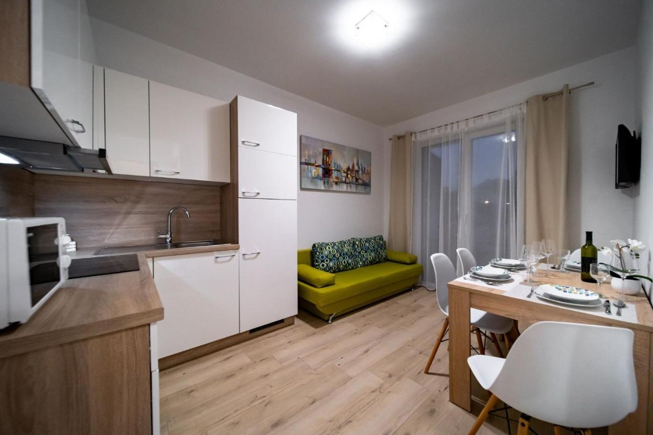 Apartments Arbis Lopar Eksteriør bilde